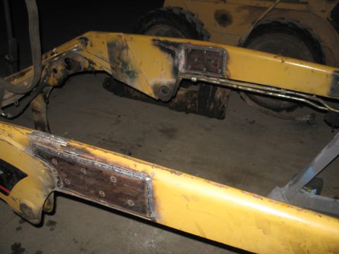 Caterpillar — 16