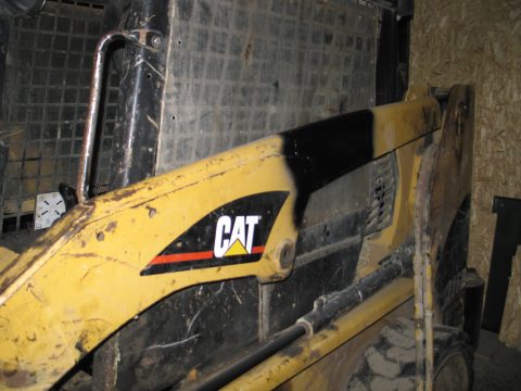 Caterpillar — 20