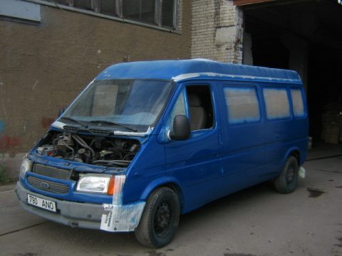 Ford Transit 1996a 9 kohaline — 116