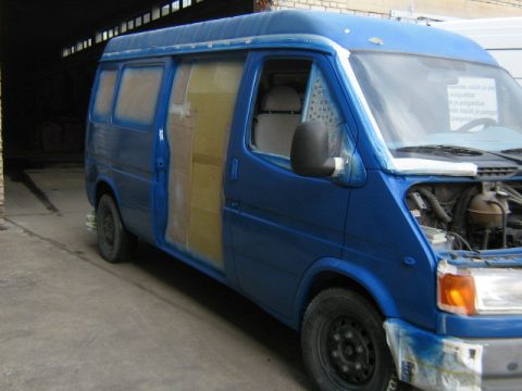 Ford Transit 1996a 9 kohaline — 117