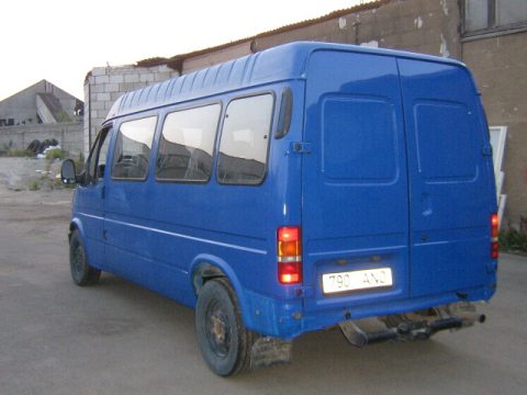 Ford Transit 1996a 9 kohaline — 127