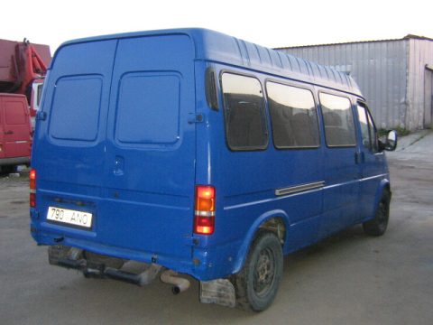Ford Transit 1996a 9 kohaline — 128