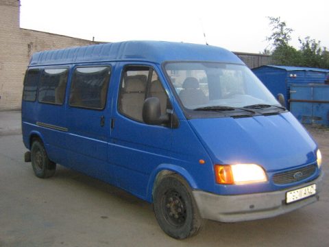 Ford Transit 1996a 9 kohaline — 129