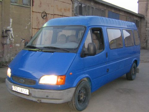 Ford Transit 1996a 9 kohaline — 130