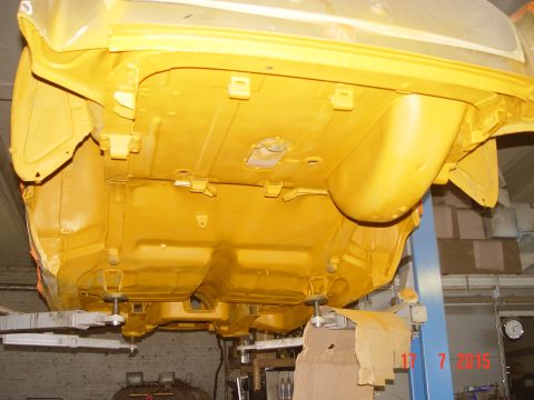 Gaz 21.1963 gold — 18