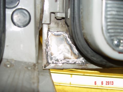 Gaz 24 1981 — 32