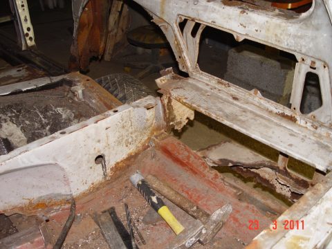 Gaz 2477 diisel 1977a — 86