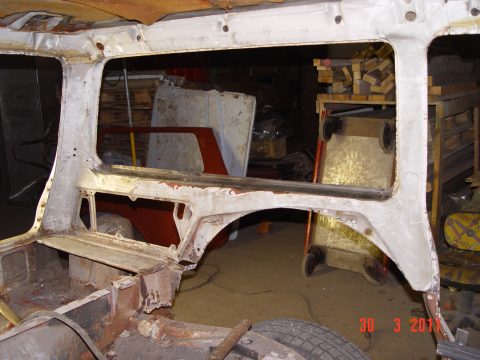 Gaz 2477 diisel 1977a — 103