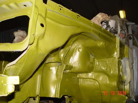 MB 280 S W 116 1977 — 55
