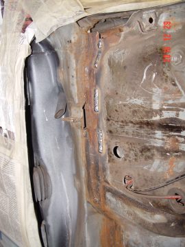 MB E 500. 95 — 39