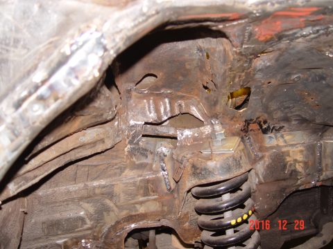 MB E 500. 95 — 48