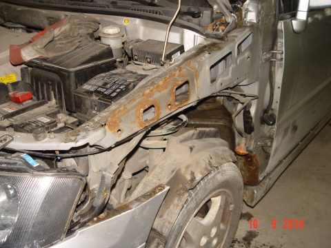 Mitsubishi Space Runner 2000 — 13
