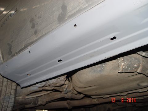 Mitsubishi Space Runner 2000 — 27