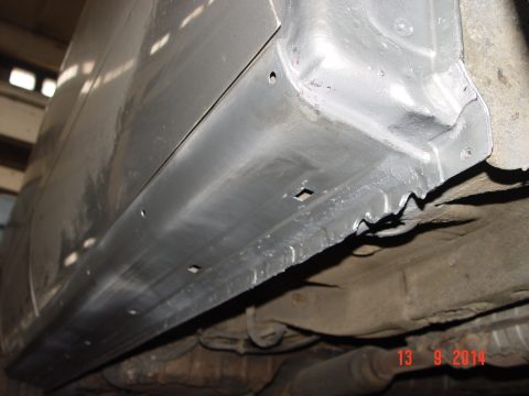 Mitsubishi Space Runner 2000 — 28