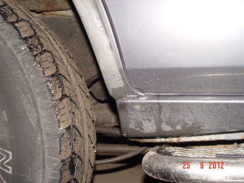Nissan Terrano 2 1994 — 18