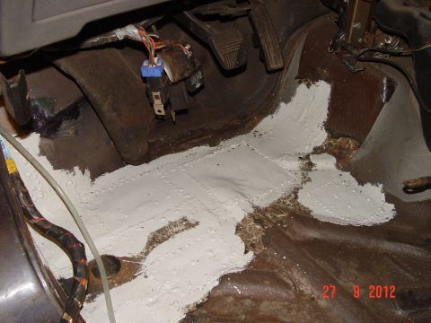 Nissan Terrano 2 1994 — 29