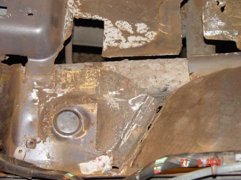 Nissan Terrano 2 1994 — 36