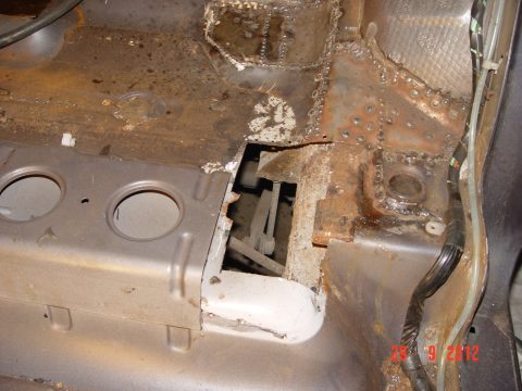 Nissan Terrano 2 1994 — 40