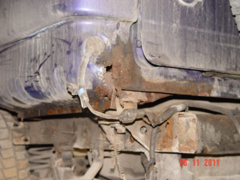 Nissan Terrano 2.4x4  1996 — 3