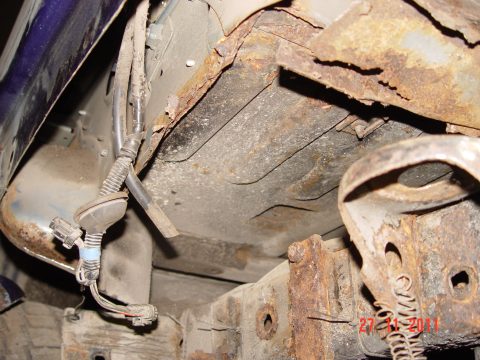Nissan Terrano 2.4x4  1996 — 22