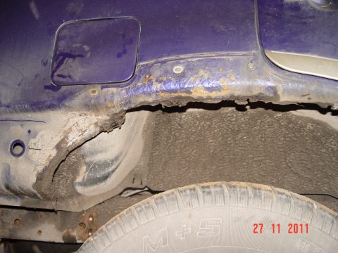 Nissan Terrano 2.4x4  1996 — 29