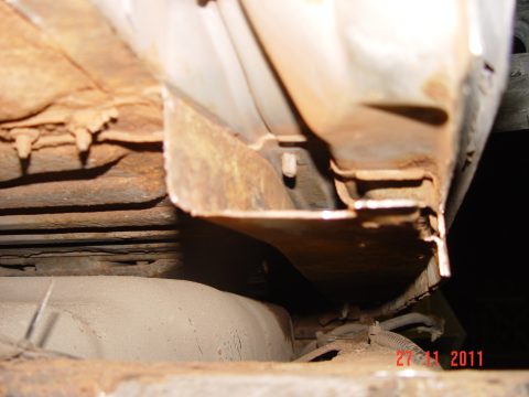 Nissan Terrano 2.4x4  1996 — 32