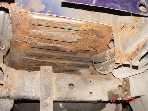 Nissan Terrano 2.4x4  1996 — 42
