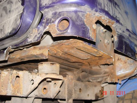 Nissan Terrano 2.4x4  1996 — 43