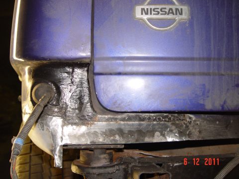 Nissan Terrano 2.4x4  1996 — 72