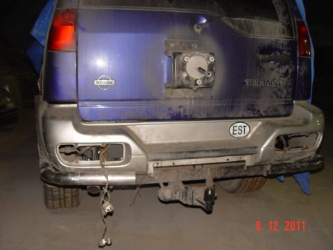 Nissan Terrano 2.4x4  1996 — 81