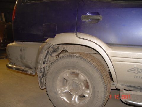 Nissan Terrano 2.4x4  1996 — 86