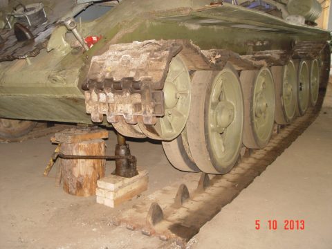 Tank T-34 — 21