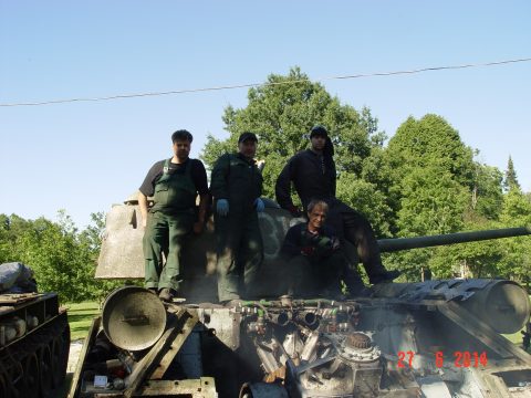Tank T-34 — 165