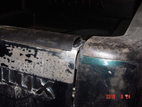 Toyota Hilux 2006 — 56