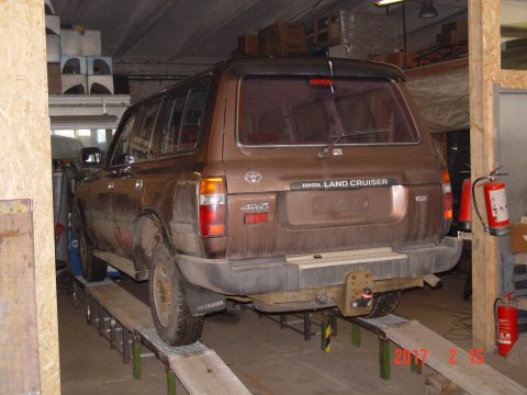 Toyota Land Cruiser 1991 — 12