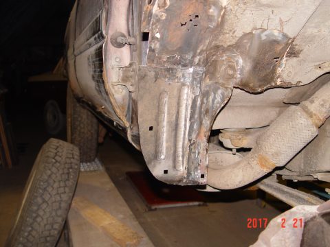 Toyota Land Cruiser 1991 — 35