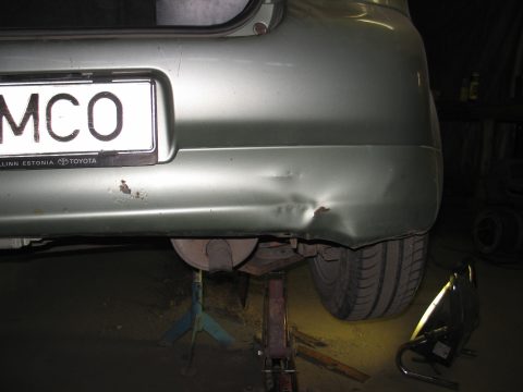 Toyota Yaris 2001 — 24