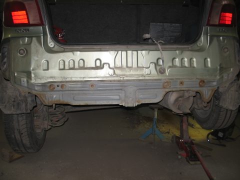 Toyota Yaris 2001 — 29