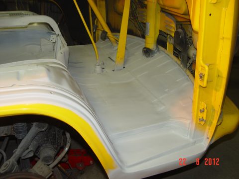 VW T2 1976 — 104