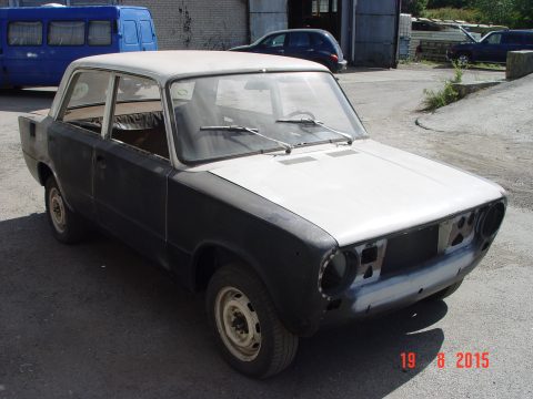 Vaz 2101 1975 — 103