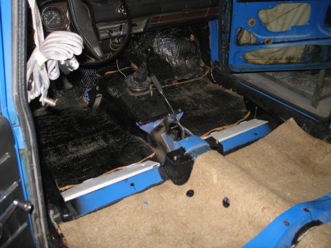 Vaz 2103 1975 — 90