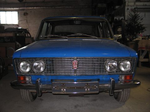 Vaz 2103 1975 — 224