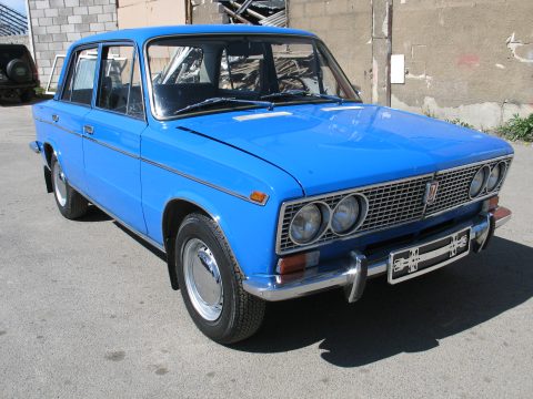 Vaz 2103 1975 — 288