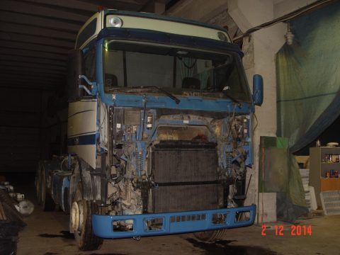 Volvo FH 12 remondi tööd — 38