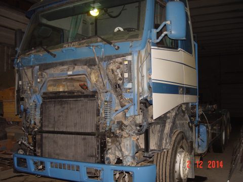 Volvo FH 12 remondi tööd — 39
